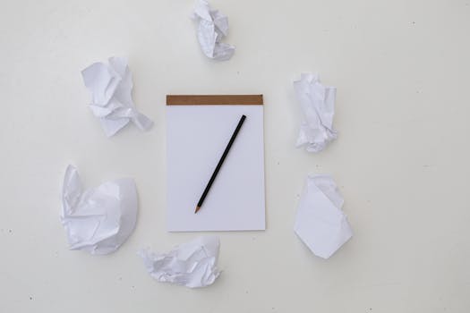 image of a writer brainstorming ideas